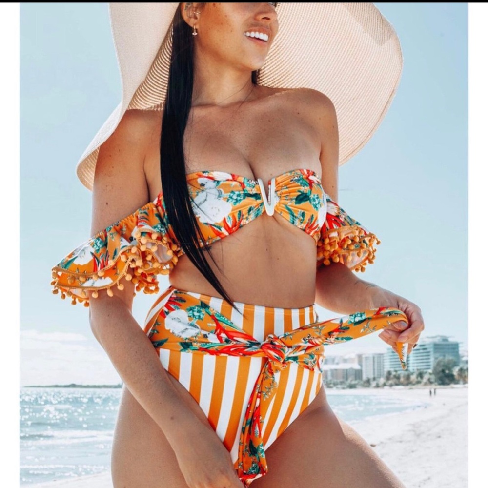 Ruffle high waisted bikini